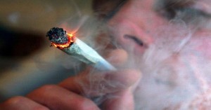 Po legalizacji marihuany wzrosło jej użycie wśród dorosłych i spadło wśród młodzieży, GrowEnter